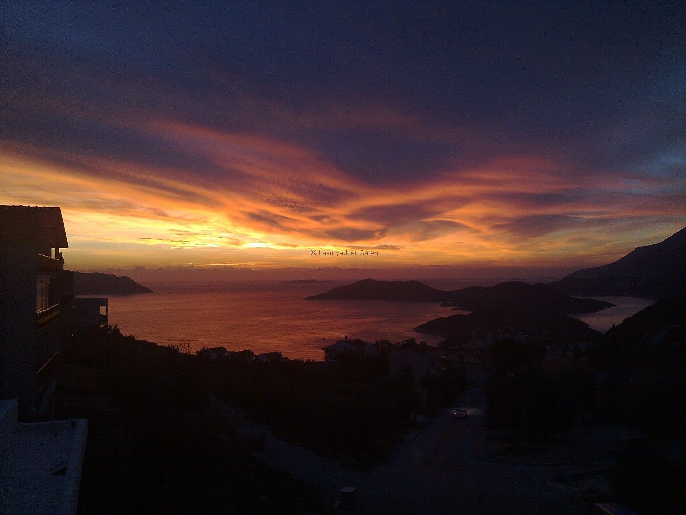 Kaş'ta bir akşamüstü manzarası
