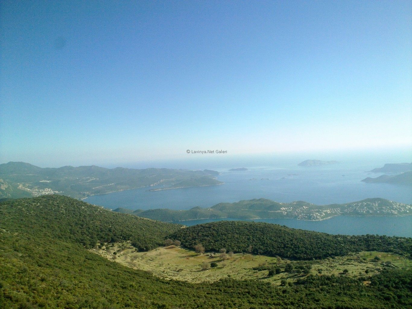Tepelerden Yarımada