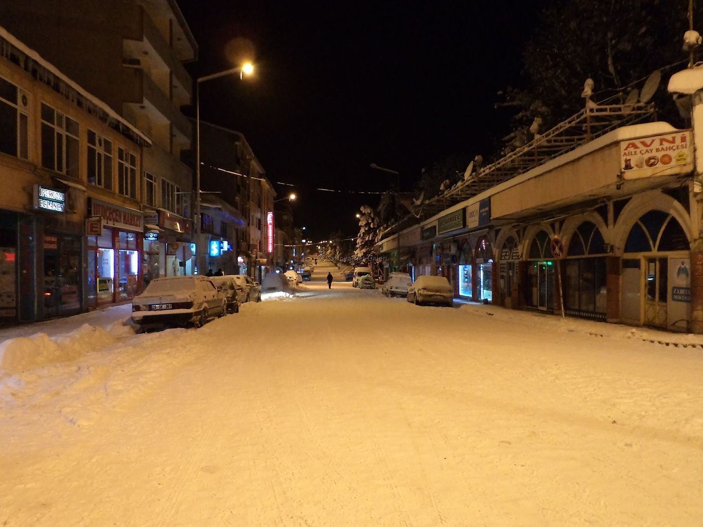 Şehrin Boş Sokakları