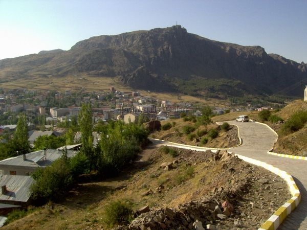 Kale Eteğinden