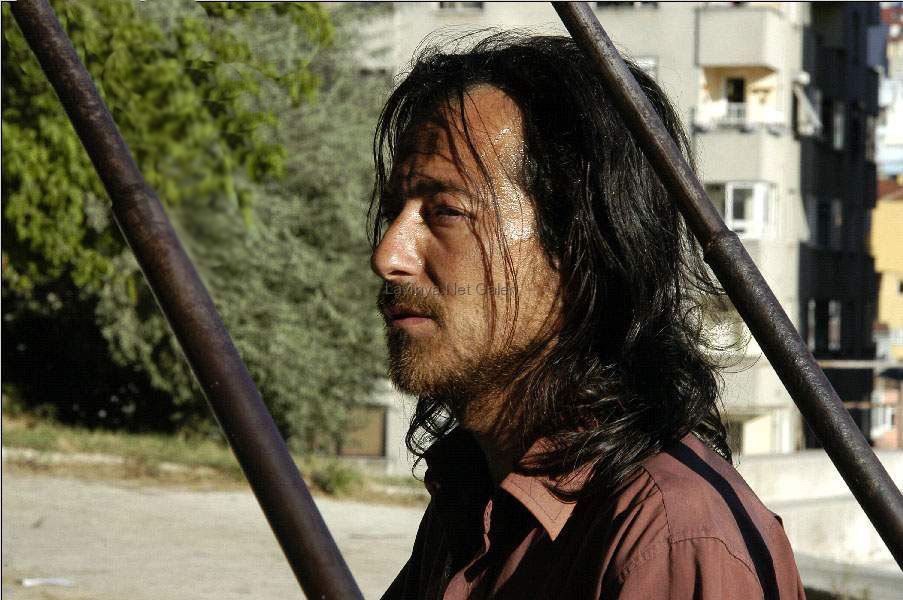 Feridun Düzağaç